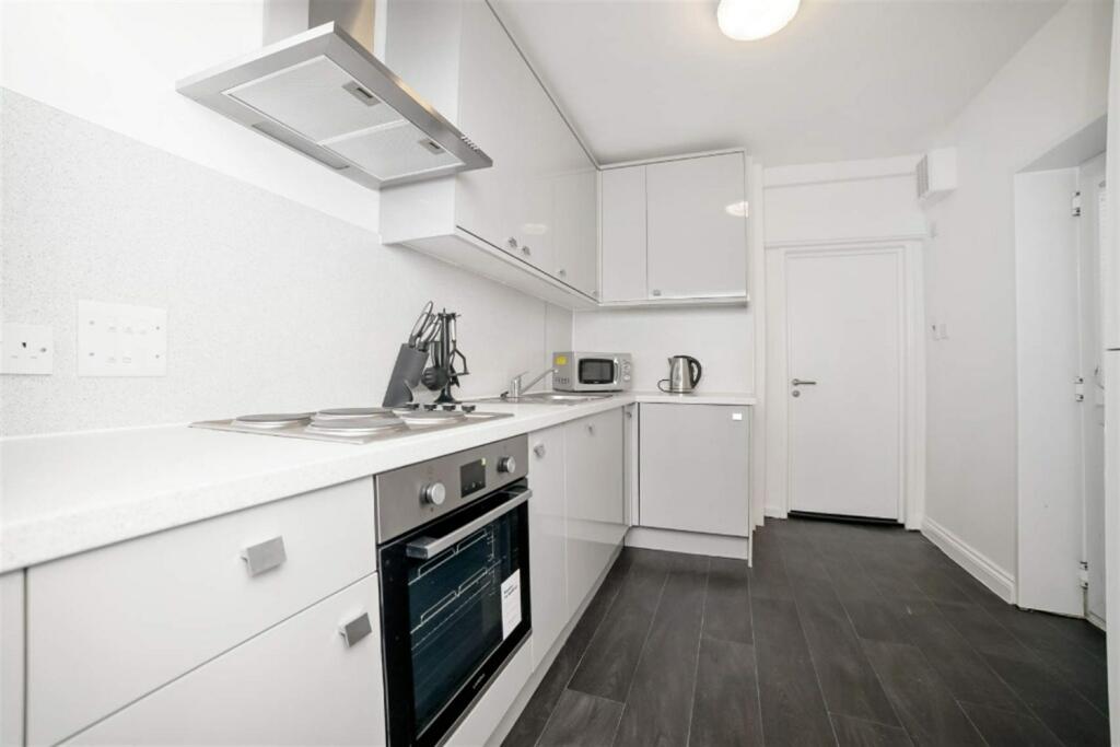 Additional image 4 of 5 bedroom Terraced House in  Belton Road, Bristol