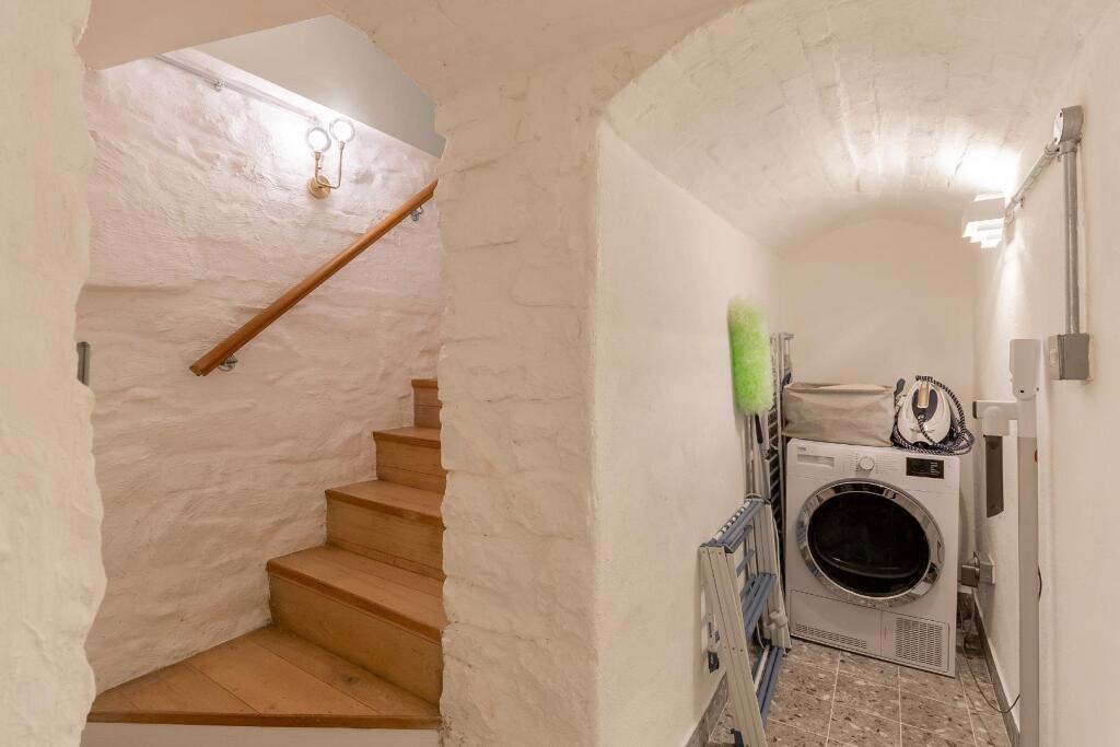 Additional image 34 of Caledonia Place, Clifton Village