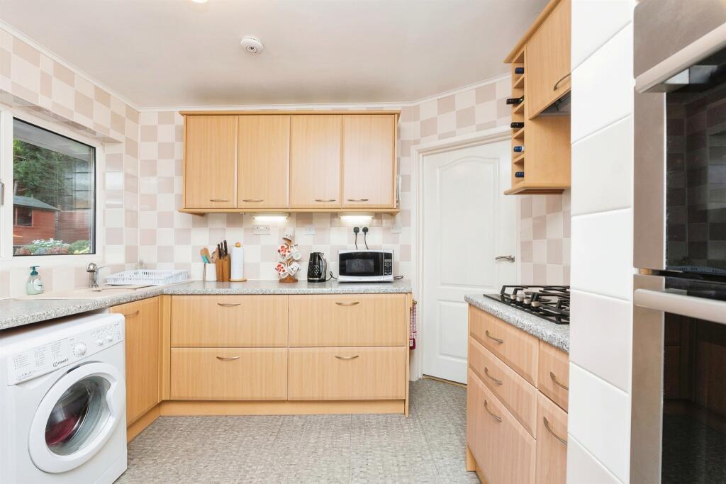 Additional image 6 of Kilnhurst Close, Longwell Green, Bristol