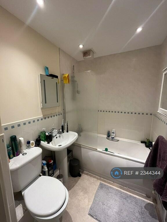 Additional image 8 of Albemarle Road, Beckenham, BR3
