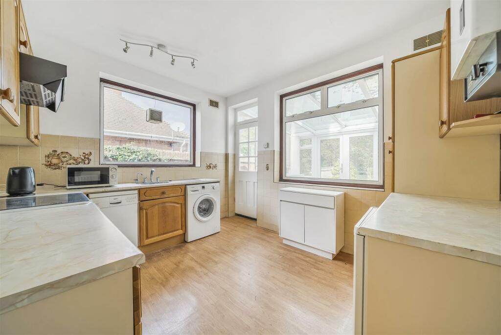 Additional image 8 of Monks Way, Crofton