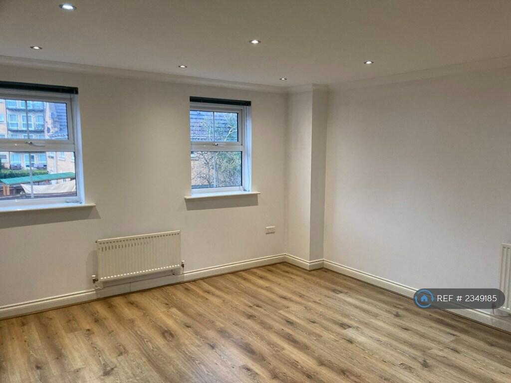 Additional image 11 of Cromwell Close, Bromley, BR2