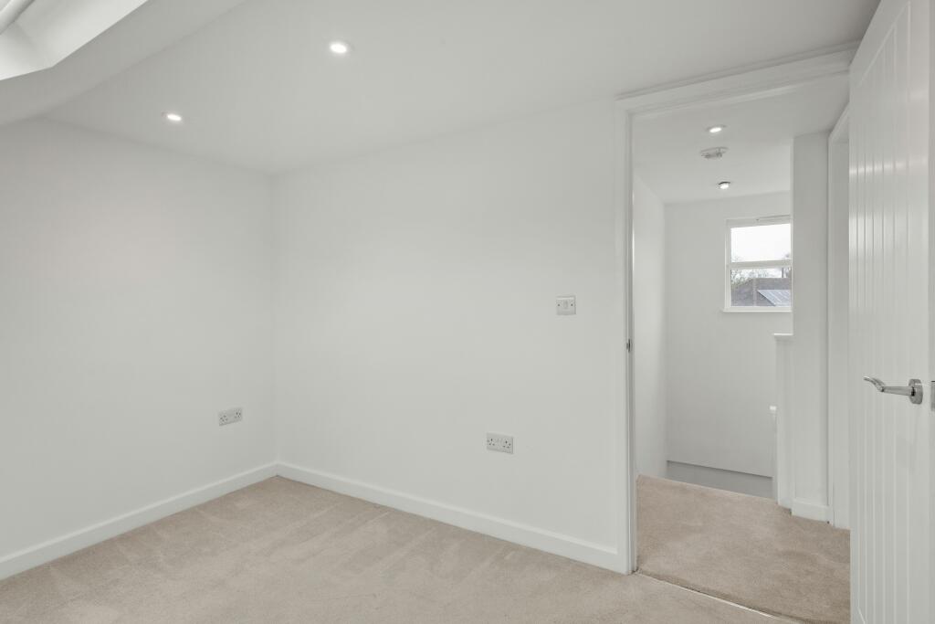 Additional image 17 of Kings Drive, Hassocks, West Sussex, BN6 8DZ