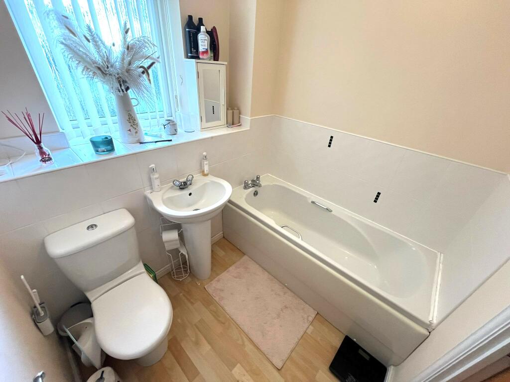 Additional image 8 of Lodge Road, Thackley, Bradford