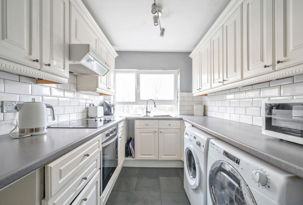 Additional image 4 of Cleeve Lodge Close, Bristol, Gloucestershire, BS16