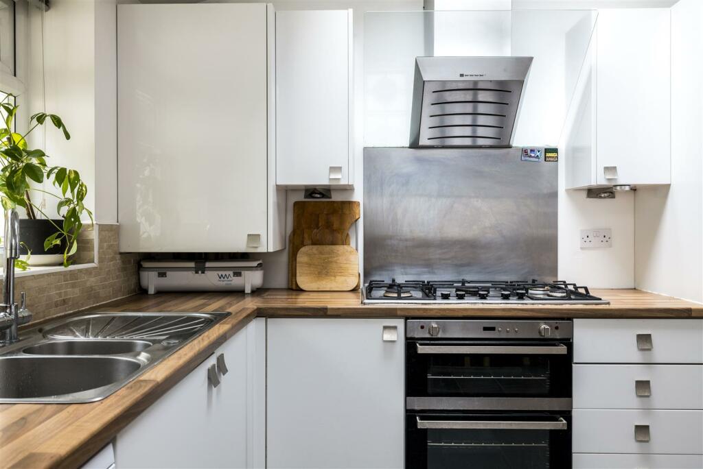 Additional image 8 of Winterbourne Close, Lewes