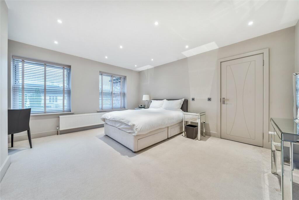 Additional image 25 of Wood Way, Farnborough Park