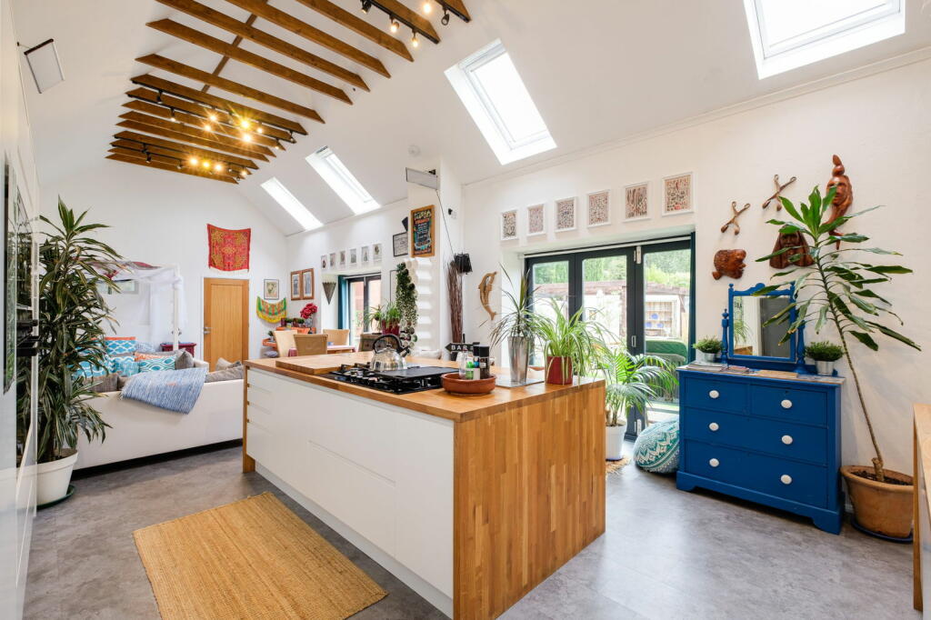 Additional image 33 of Rockeries Drive, Winscombe
