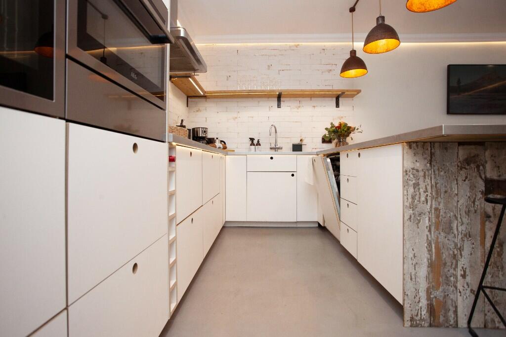 Additional image 4 of Royal York Crescent, Bristol, BS8