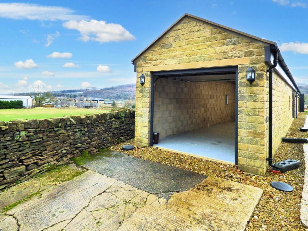 Additional image 4 of Cliff Farm, East Morton. Bingley