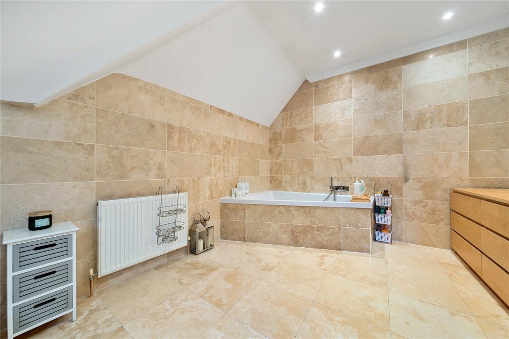 Additional image 20 of Chelsfield Hill, Chelsfield Park