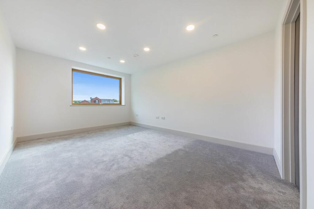 Additional image 16 of Daveys Lane, Lewes, BN7