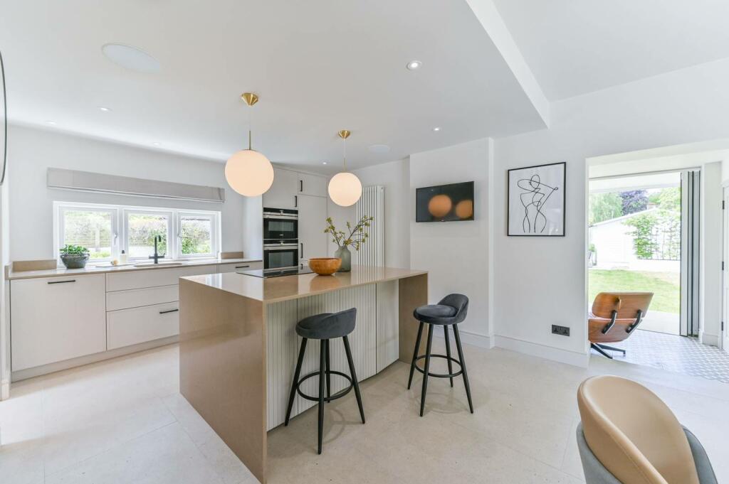 Additional image 11 of Lower Camden, Chislehurst, BR7