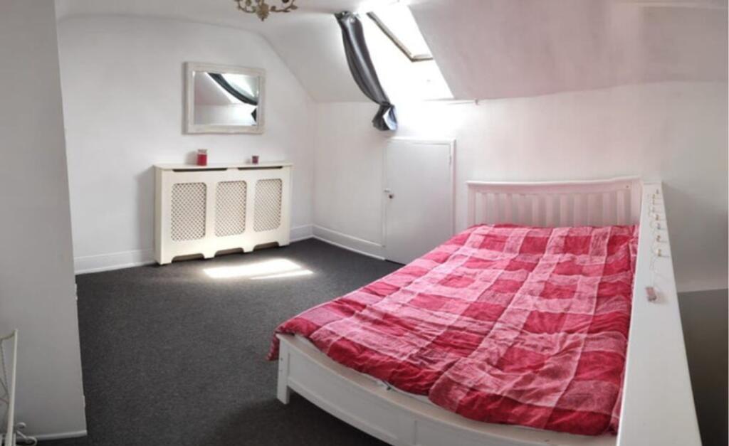 Additional image 4 of Ridingleaze, Bristol