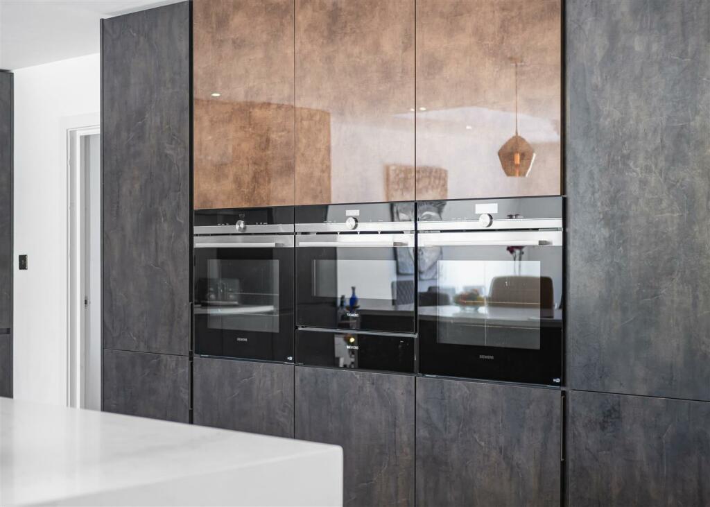 Additional image 6 of Pickhurst Park, Bromley