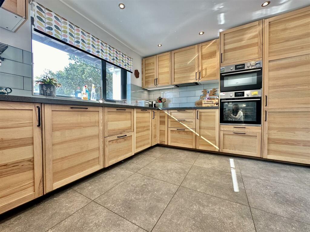 Additional image 18 of Station Road, Cheddar