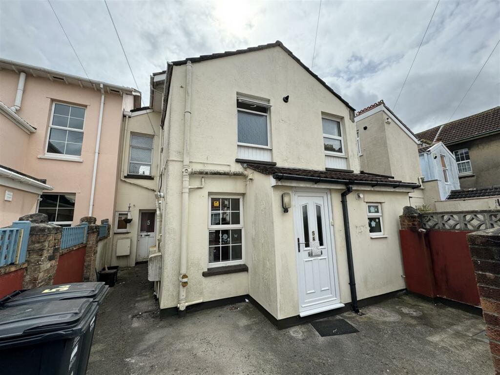 Additional image 2 of Meadow Villas, Weston-super-Mare