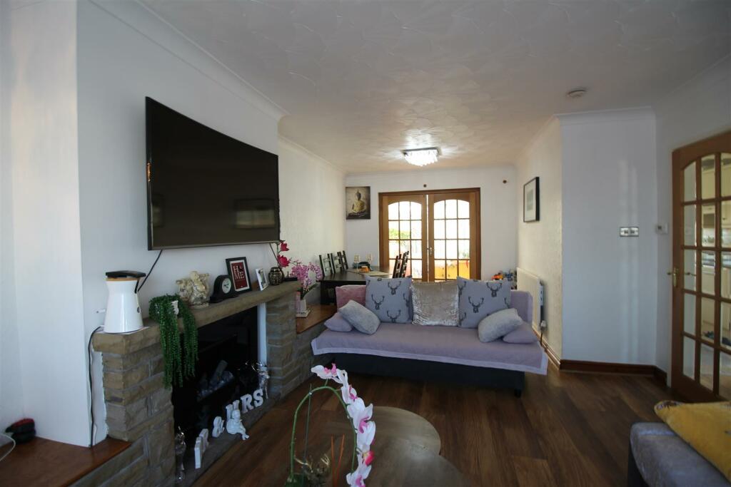 Additional image 23 of Park House Crescent, Low Moor, Bradford