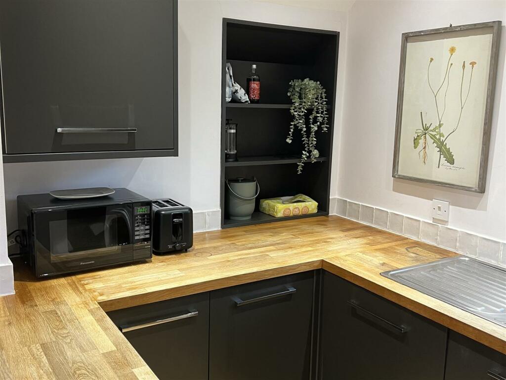 Additional image 4 of Sandling Avenue, Bristol