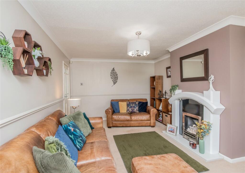 Additional image 3 of Brown Hill Drive, Birkenshaw, Bradford, BD11