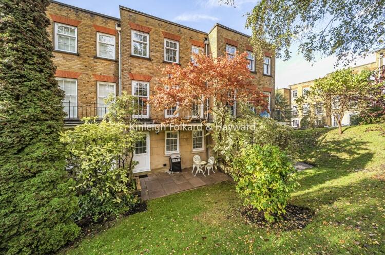 Additional image 20 of Woodclyffe Drive Chislehurst BR7