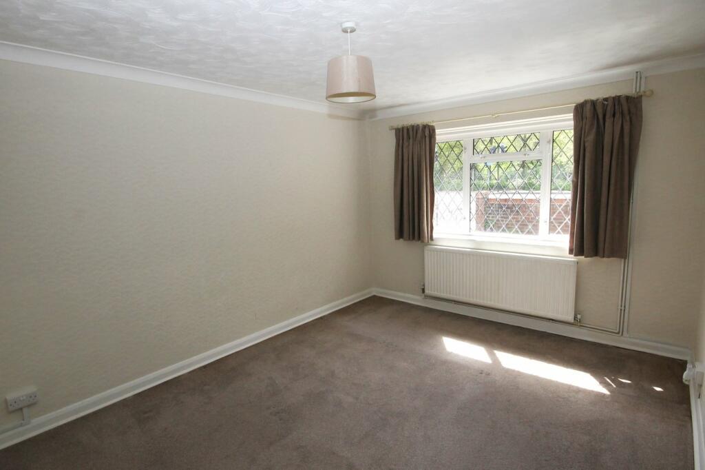 Additional image 8 of Elmers End Road, Beckenham, BR3