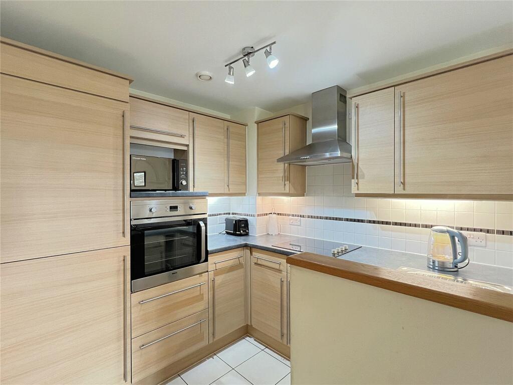 Additional image 3 of Highfield Road, Idle, Bradford, BD10