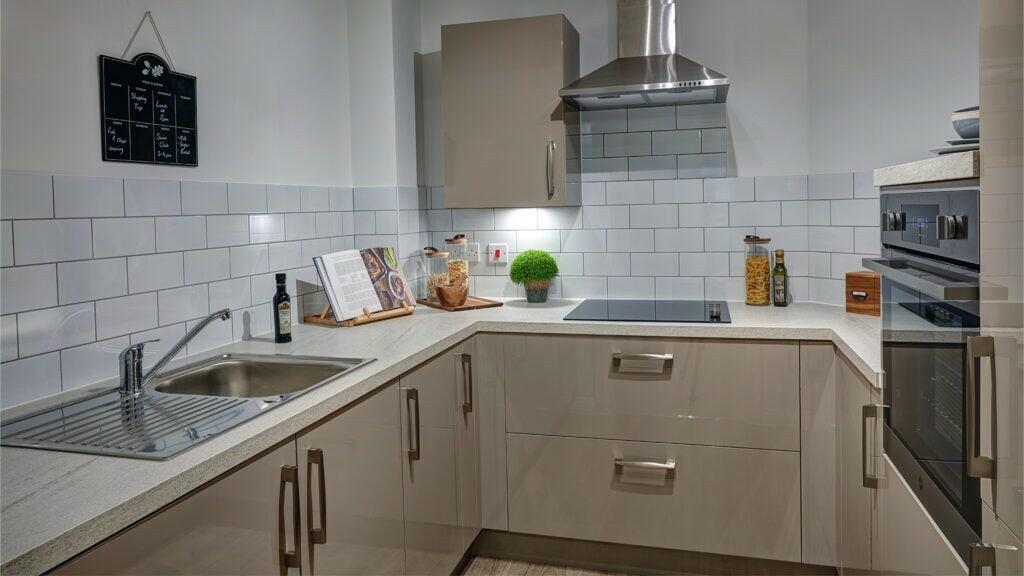 Additional image 3 of 2 Bed Apartment, Burlington Lodge, Swanley