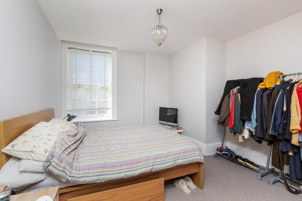 Additional image 5 of 220 High Street, Lewes, East Sussex, BN7