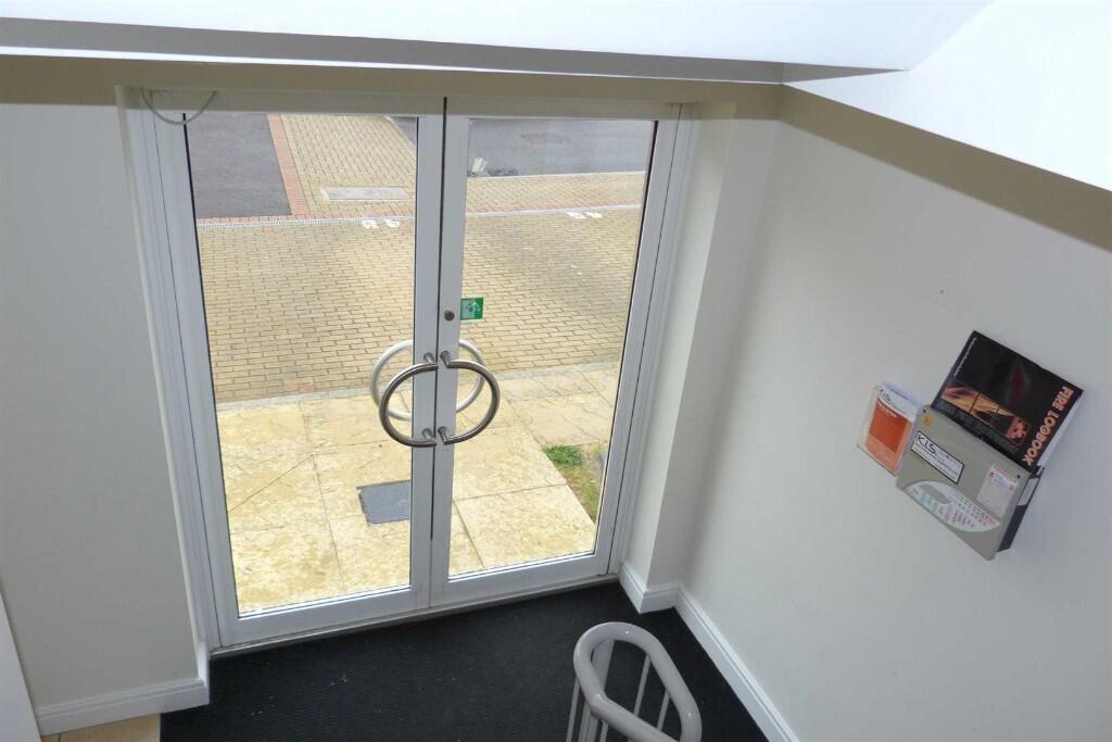 Additional image 16 of 50 Summit Close, Bristol, BS15