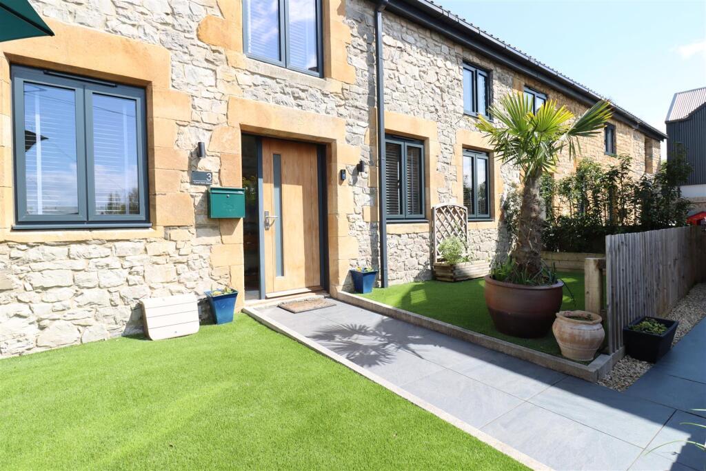 Additional image 16 of Beautifully converted barn in East Clevedon