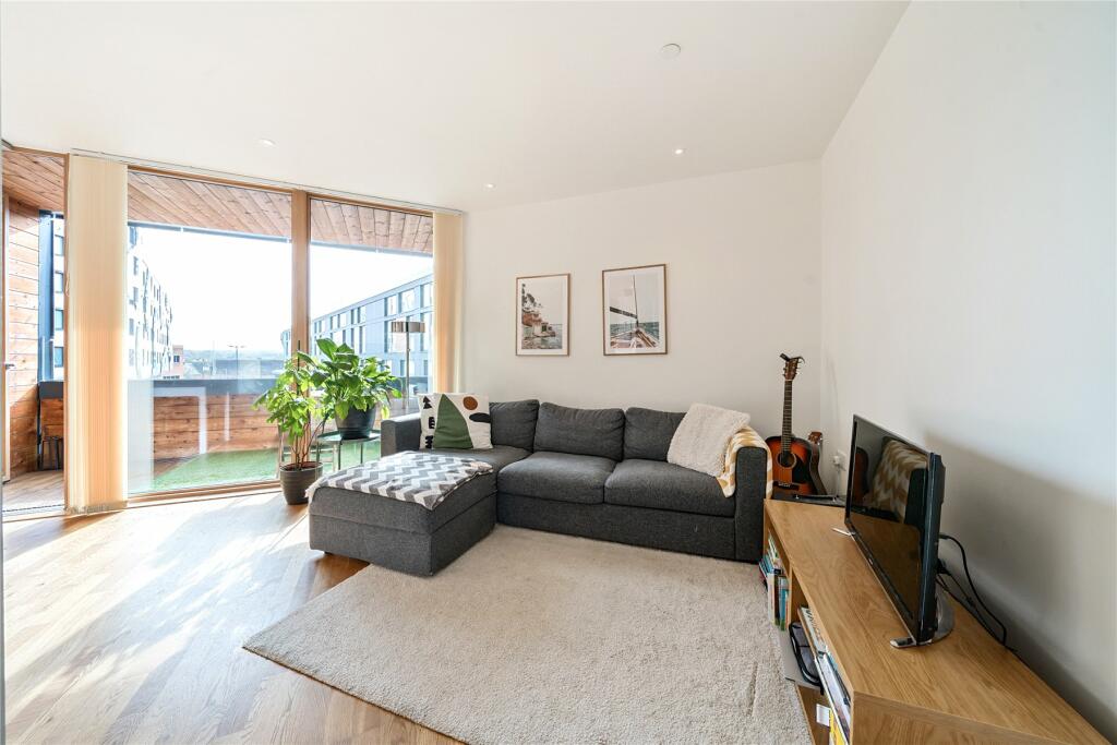 Additional image 4 of St. Mark's Square, Bromley