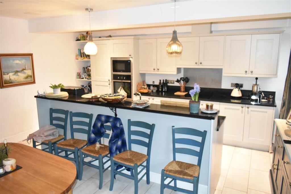 Additional image 12 of 6 The Old Coach House