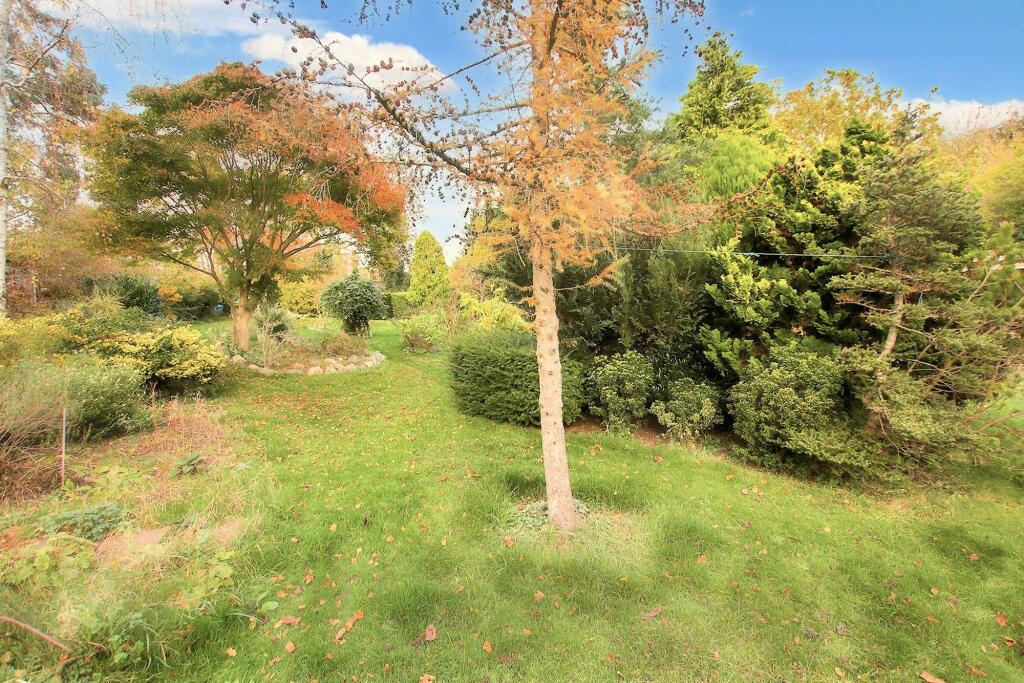 Additional image 14 of Hawes Lane, West Wickham, BR4