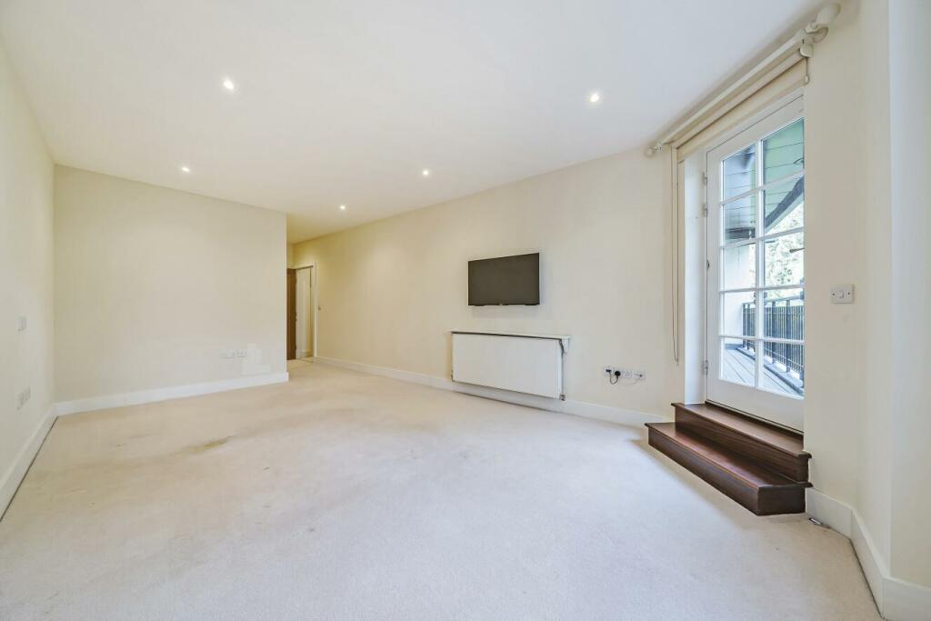 Additional image 8 of Westerham, Road