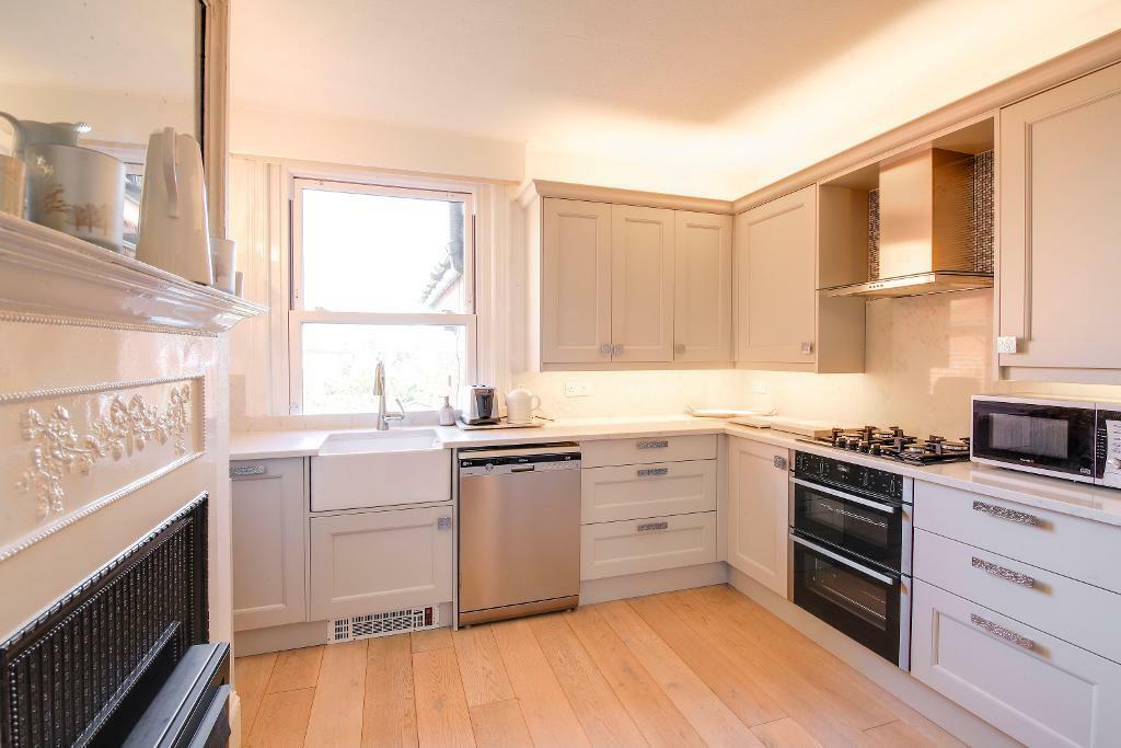 Additional image 3 of College Hill, Steyning, West Sussex, BN44 3GB