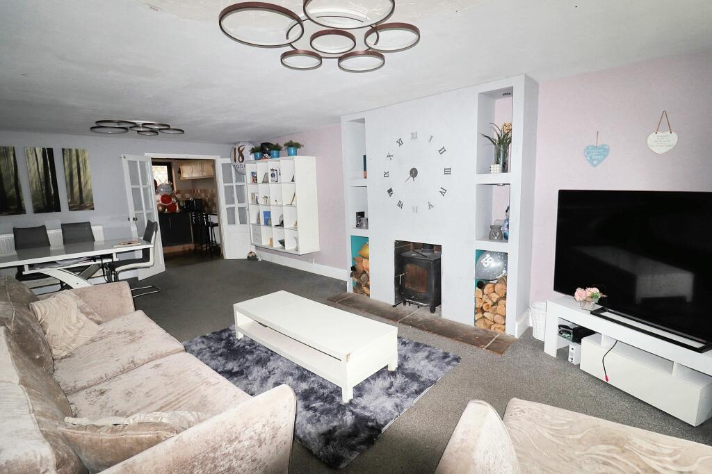 Additional image 19 of Vicarage Road, Pilning, BS35