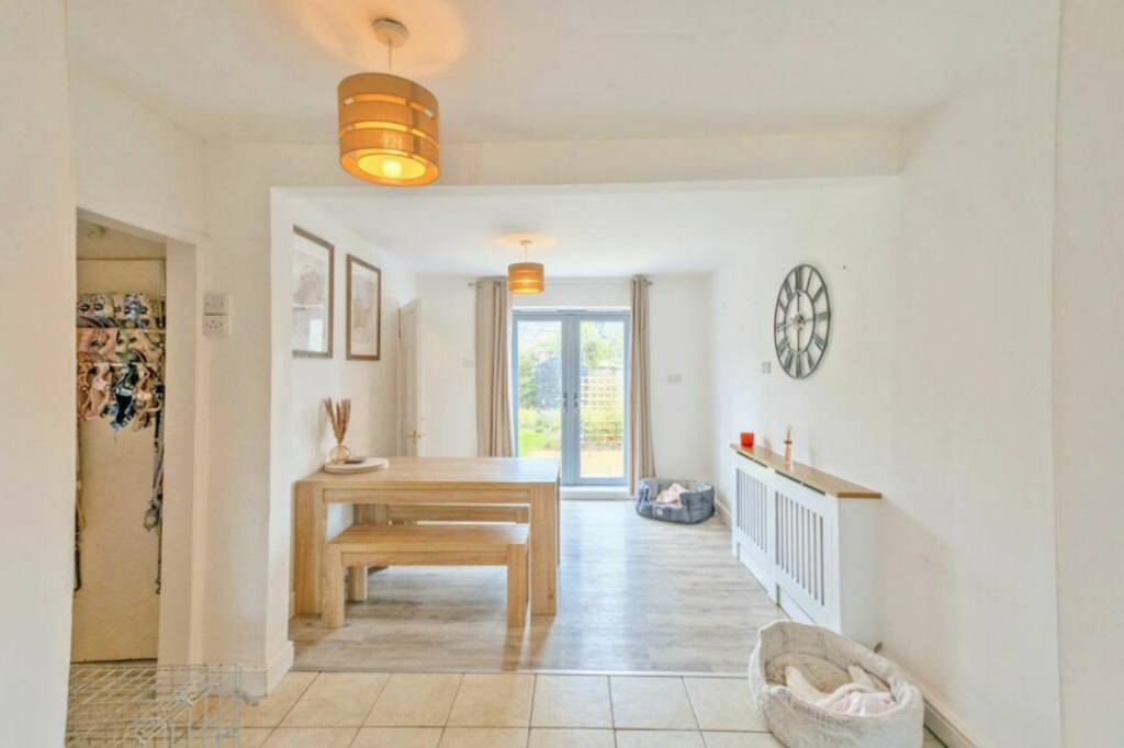 Additional image 4 of Hawthorn Crescent, Thornbury, BS35