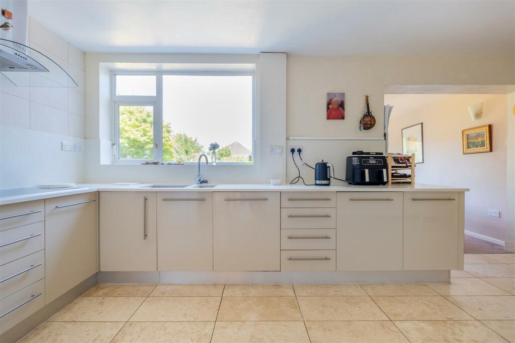 Additional image 4 of Windrush Road, Keynsham, Bristol