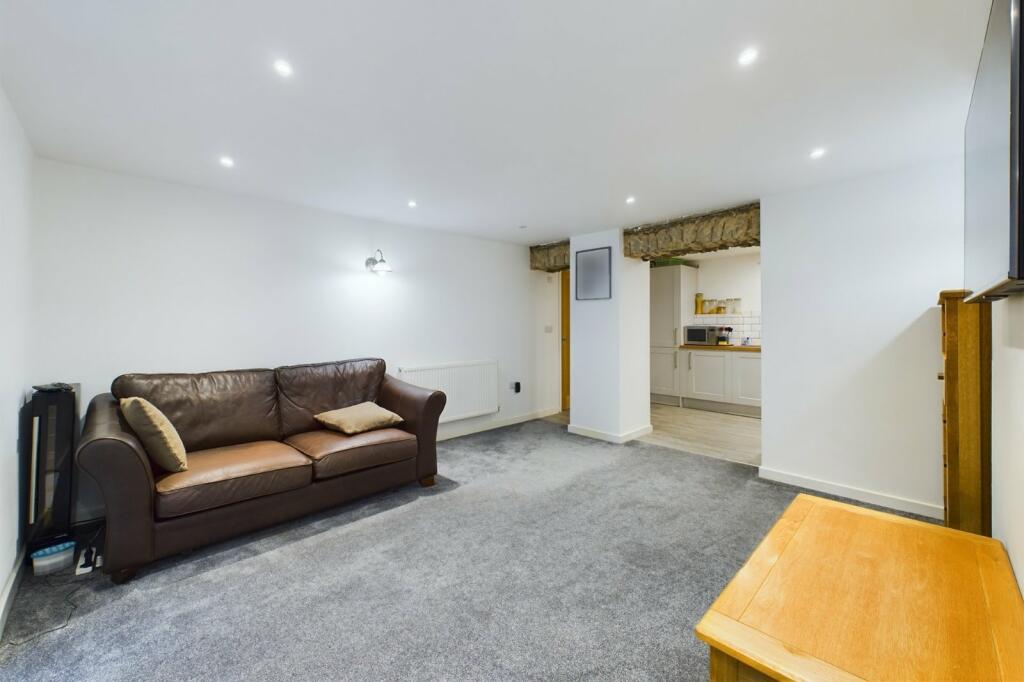 Additional image 4 of Victoria Road, Clevedon, North Somerset, BS21