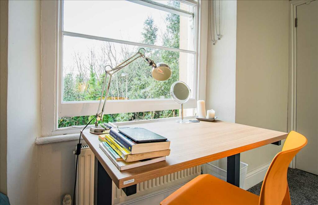 Additional image 12 of First Floor Flat, Osborne Road