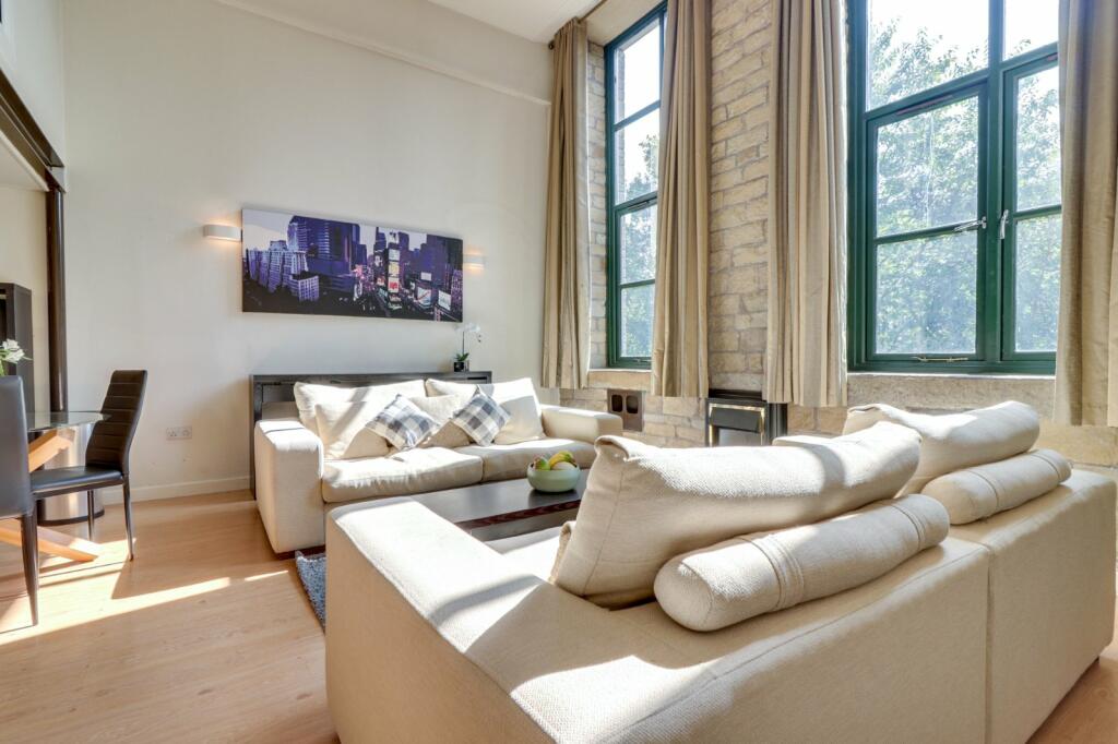 Additional image 4 of Meadow Road, Apperley Bridge, Bradford, West Yorkshire, BD10