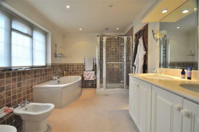 Additional image 7 of Foxhome Close, Chislehurst, Greater London, BR7