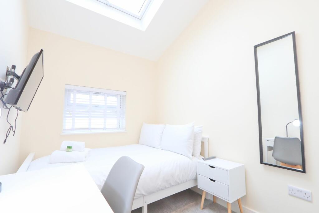 Additional image 14 of Lawn Road, Bristol