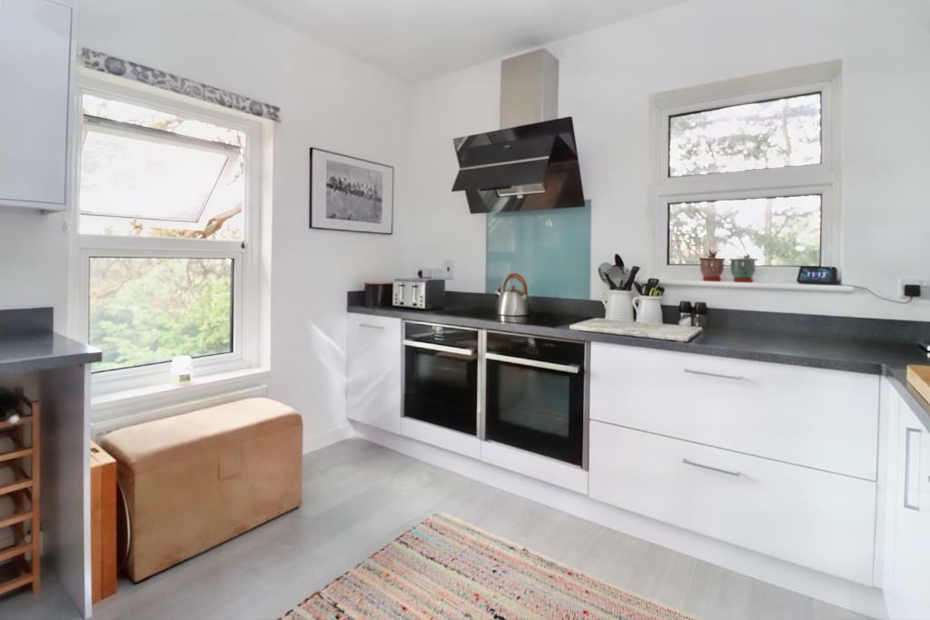 Additional image 14 of Prime Mid Clevedon Location