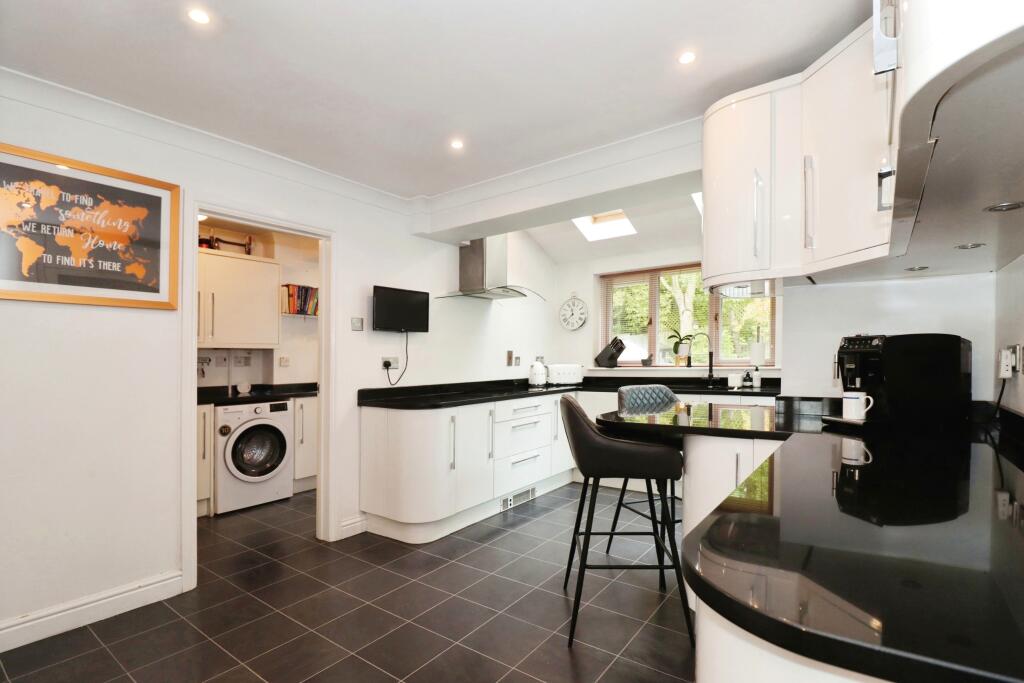 Additional image 17 of Hopkins Close, Thornbury, Bristol, Gloucestershire, BS35