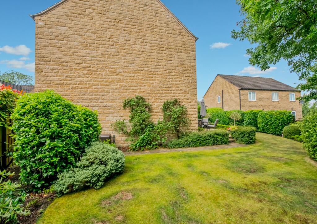 Additional image 37 of Wadsworth Court, Cleckheaton, BD19