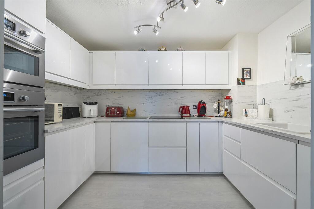 Additional image 4 of Farnborough Common, Orpington