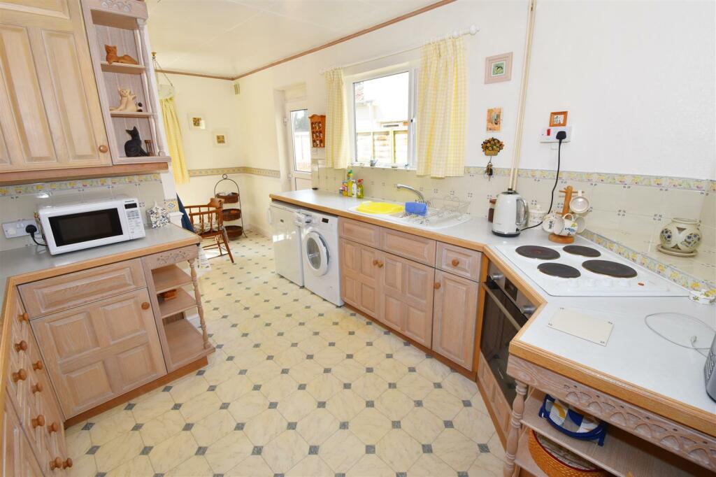 Additional image 3 of Lullington Road, Knowle, Bristol
