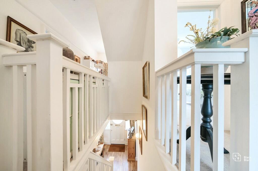 Additional image 26 of Hawes Lane, West Wickham, BR4